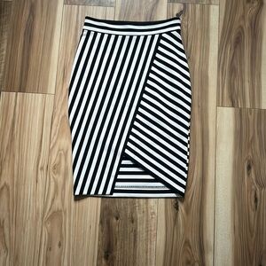 Women’s pencil skirt size 2